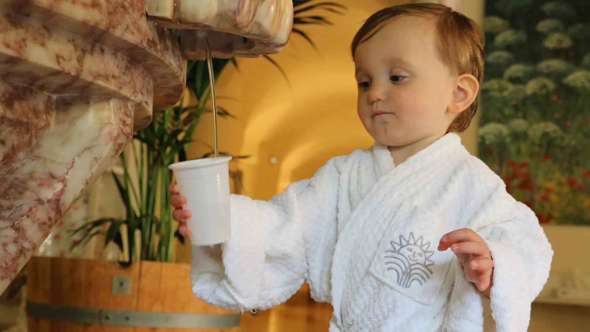 1544881904-254905684