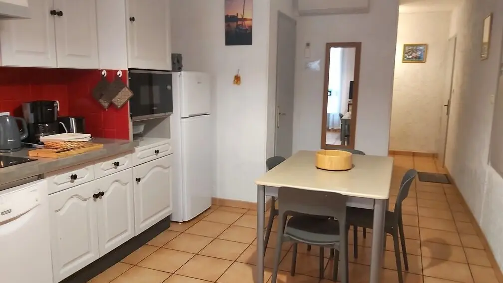 2-location-atxer-mimi-chou-collioure