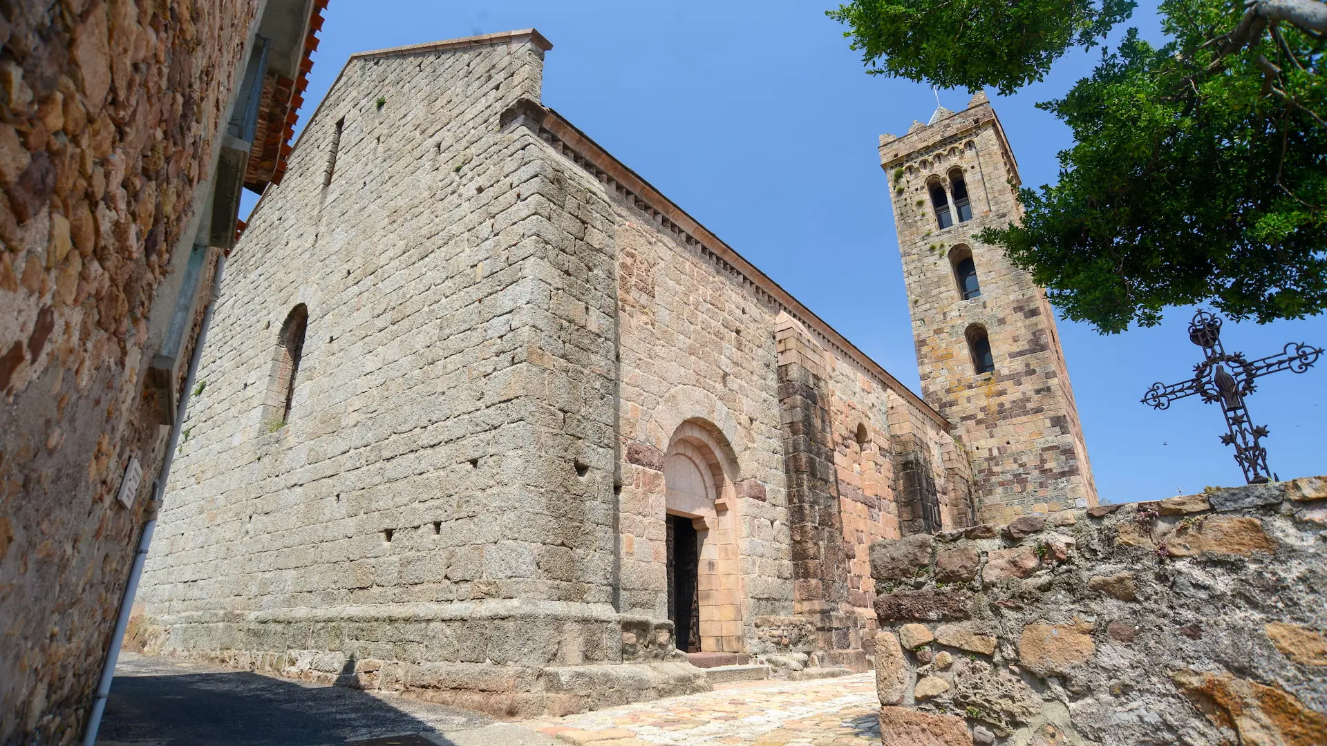 Eglise Sainte Marie Coustouges