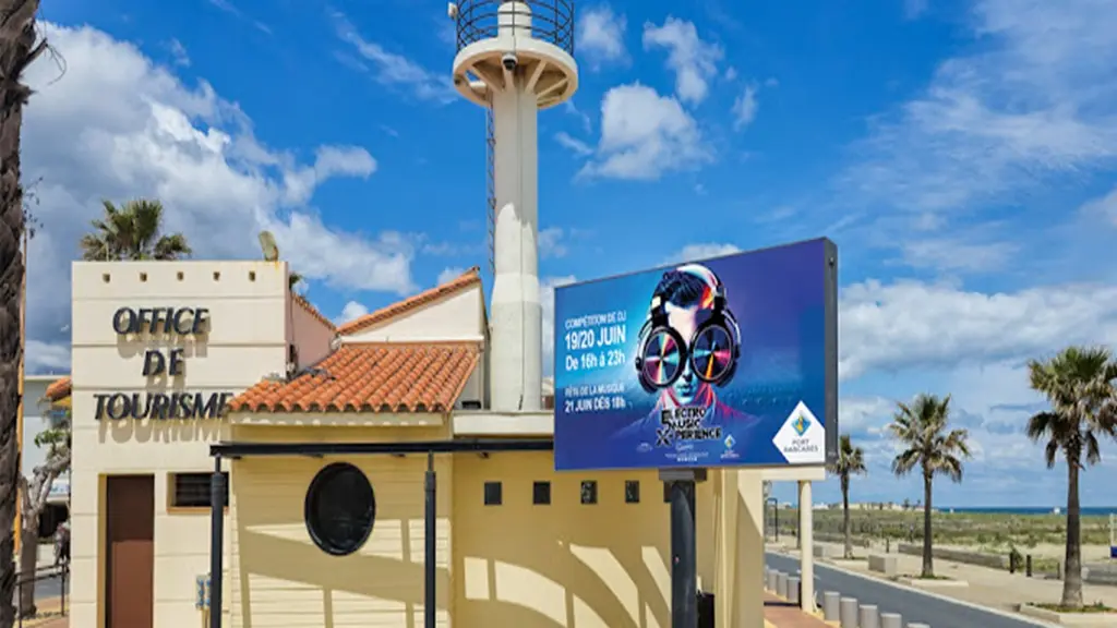 PORT BARCARES OT BARCARES