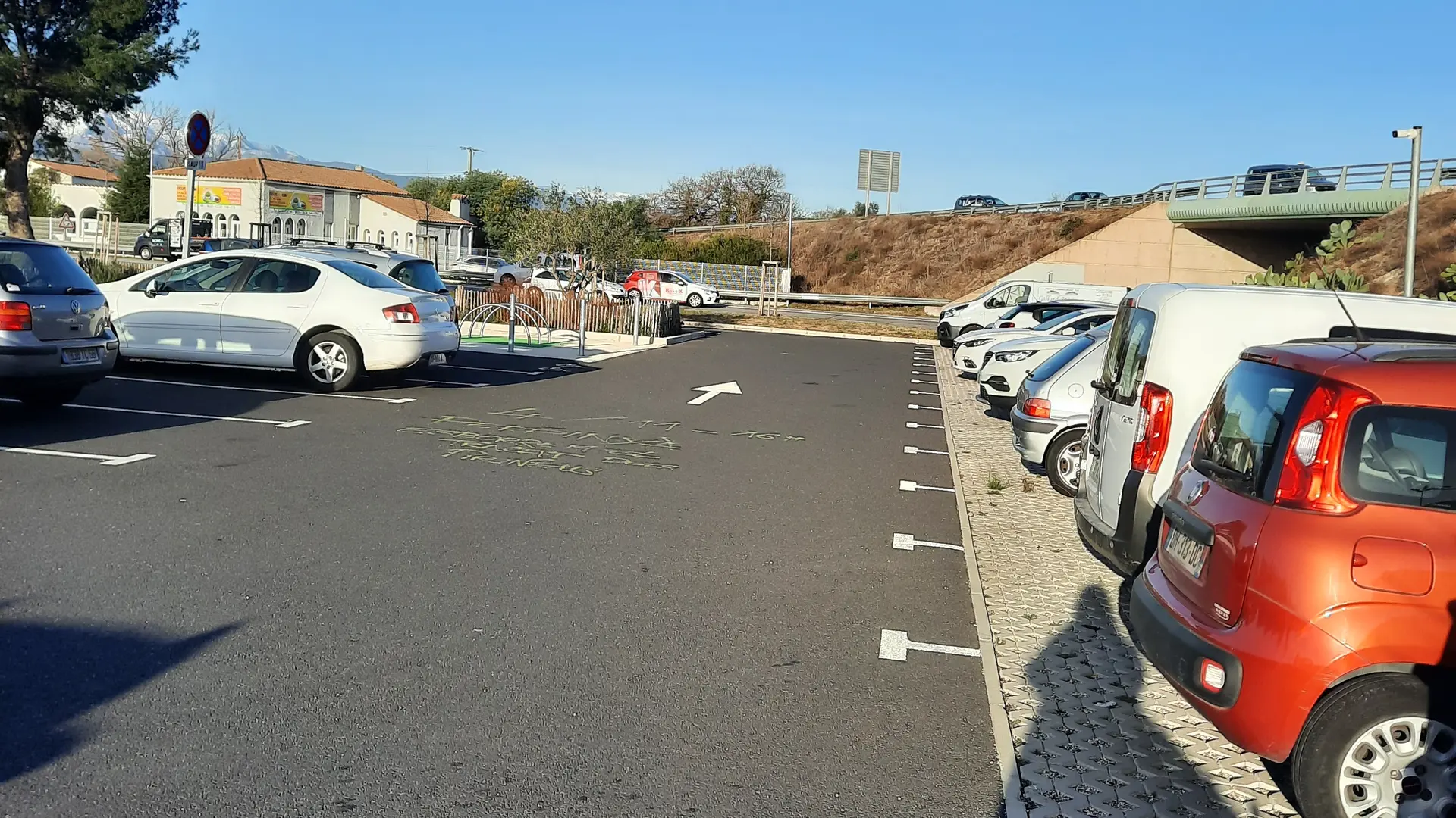 Aspres Villemolaque Aire multimodale