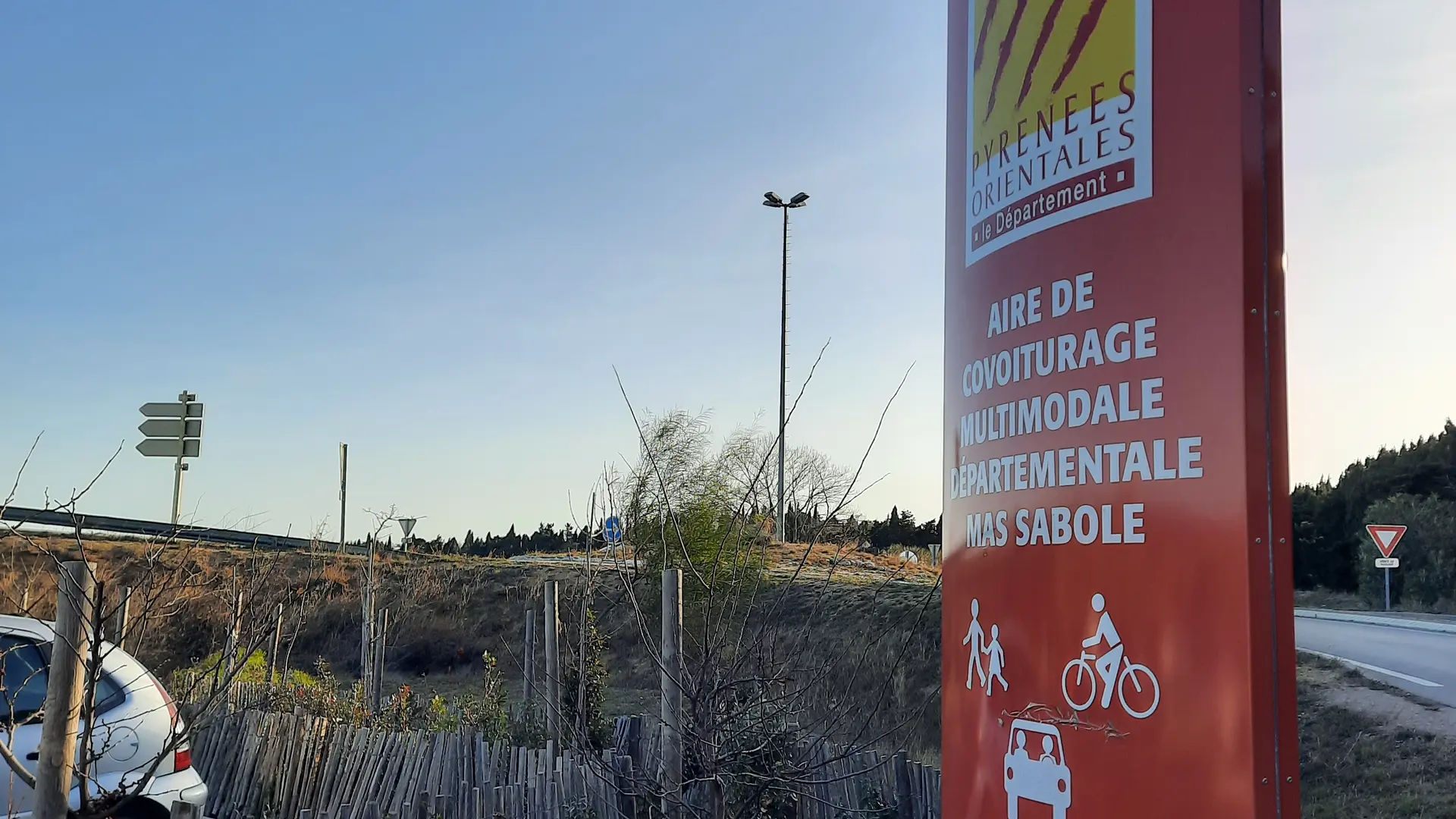 Aspres Villemolaque Aire multimodale