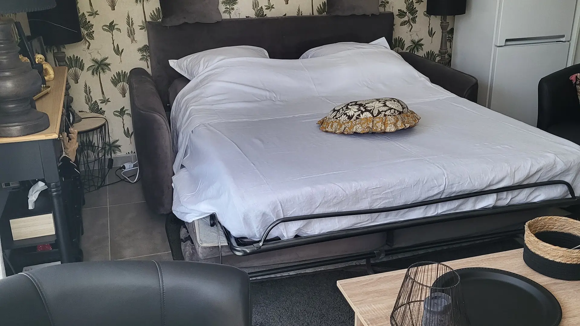 Aspres Thuir La Maison des Roses