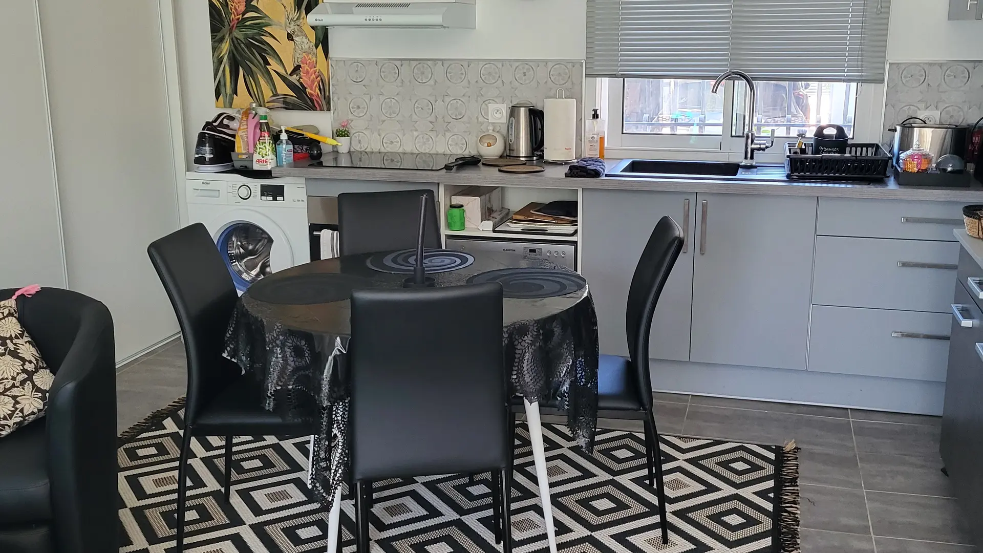 Aspres Thuir La Maison des Roses