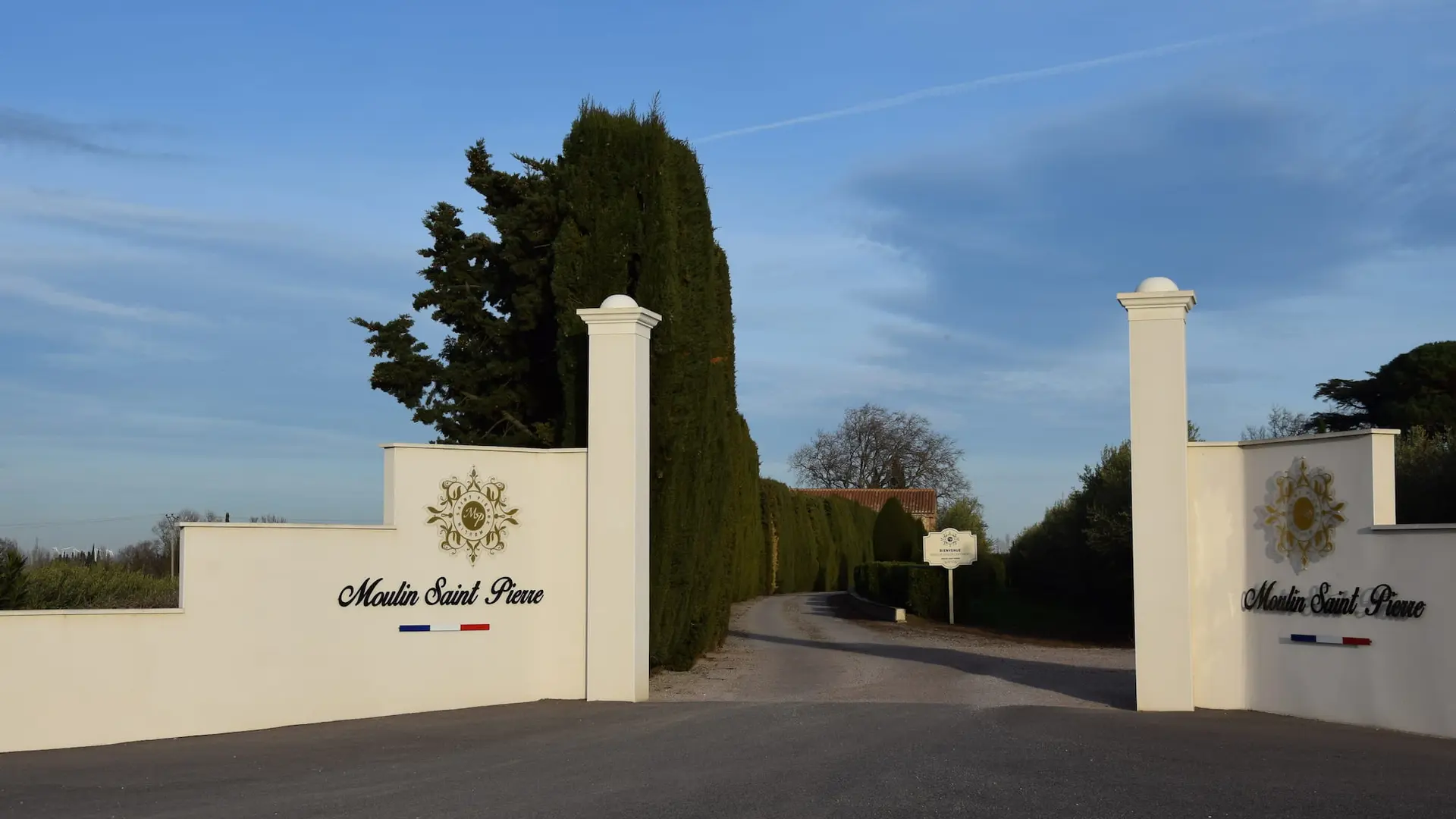 moulin-saint-pierre-entree-domaine-millas