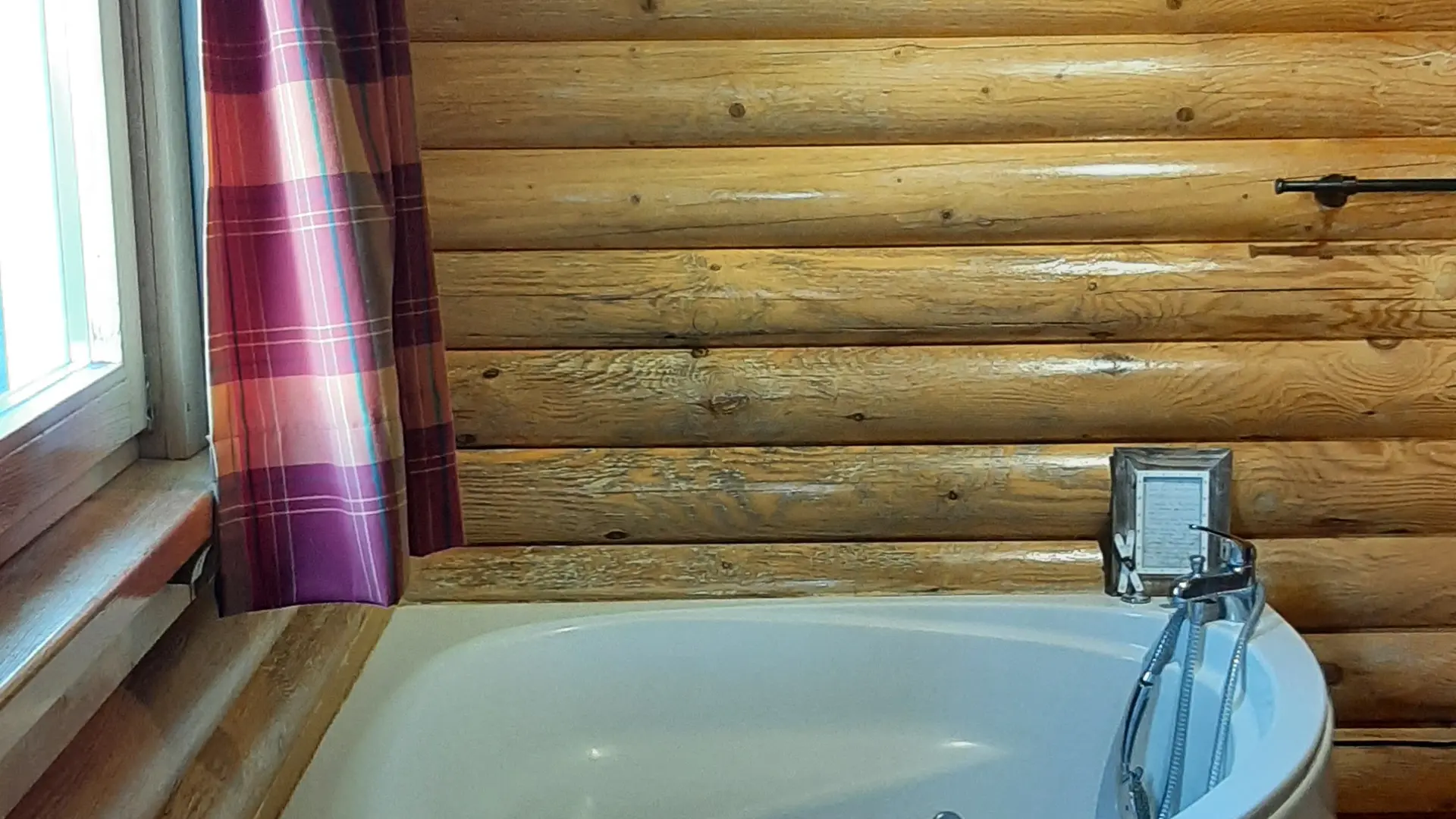 salle de bain attenante chambre rez de chaussée