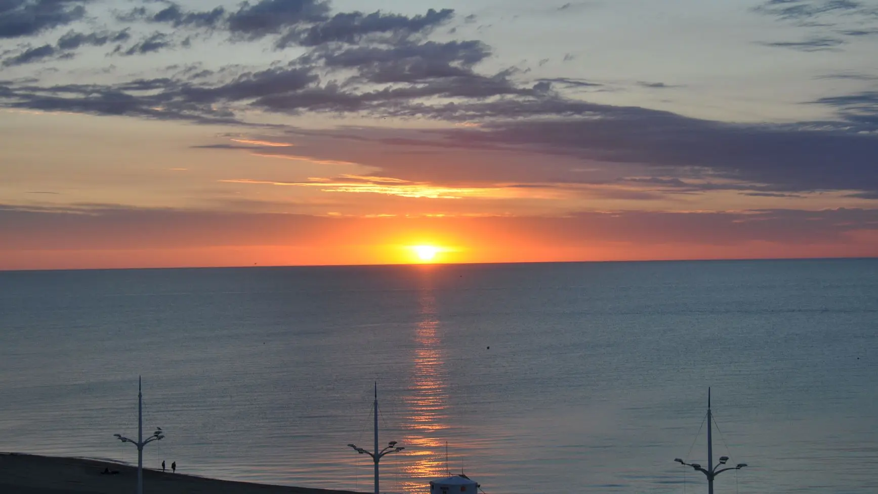 23 - Leve du soleil coté cuisine