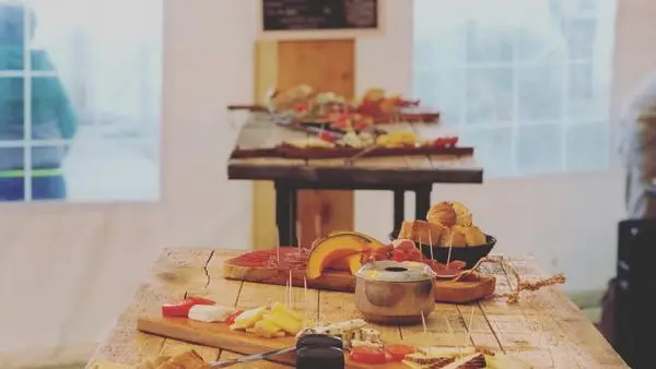 34284484_447009535737728_6289437184982253568_n