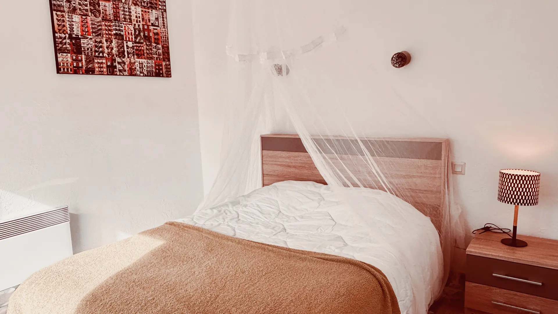 39FB6DB5-4A60-4635-8296-7D0AC1981B08