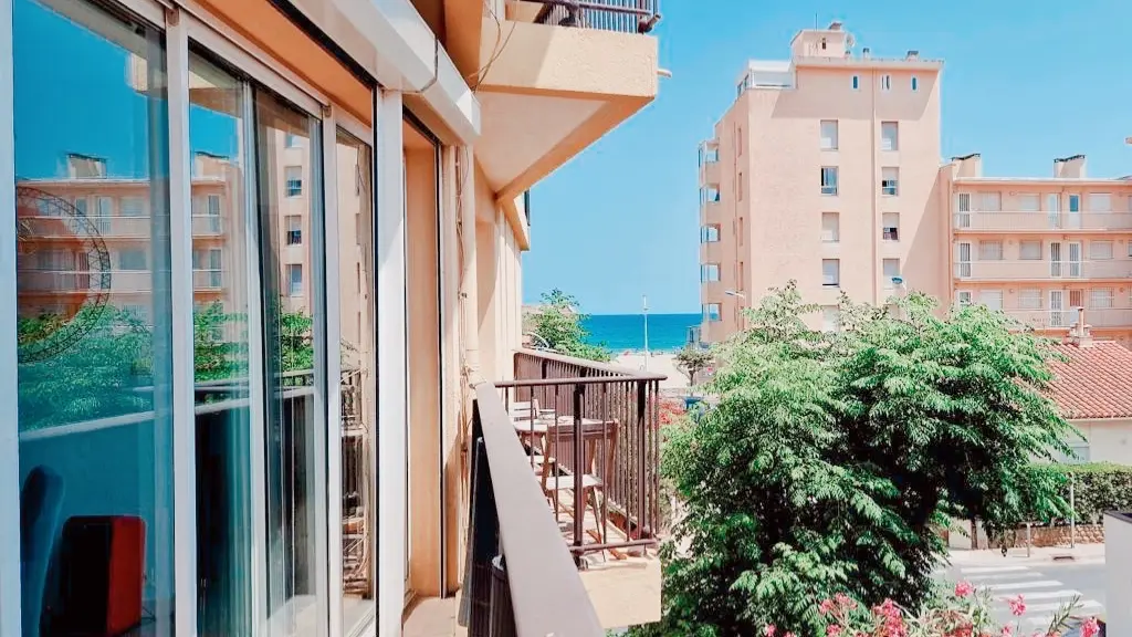 3DD63707-129F-45BB-B950-6F00045E6F05