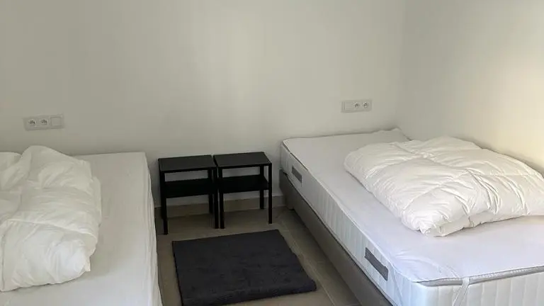 3a2443fc-ae8a-4d7f-8b57-01bae9e8e184