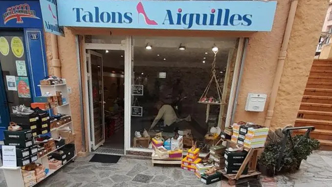 TALONS AIGUILLES