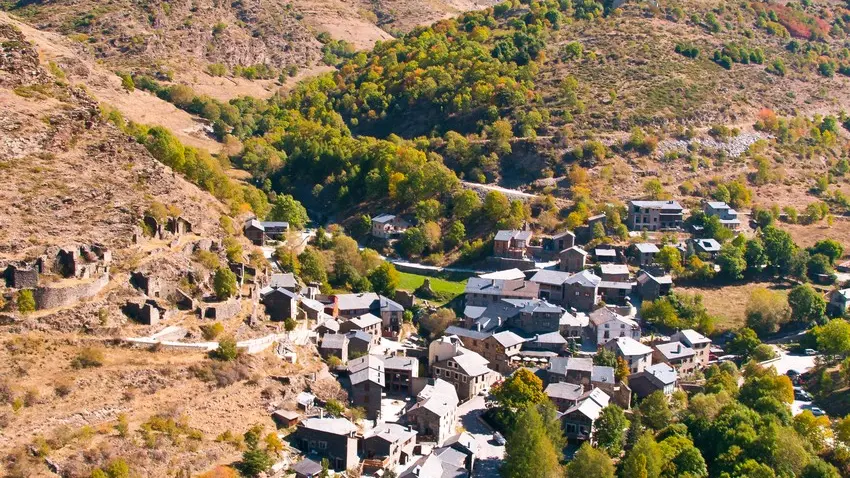 Village de Valcebollère_2