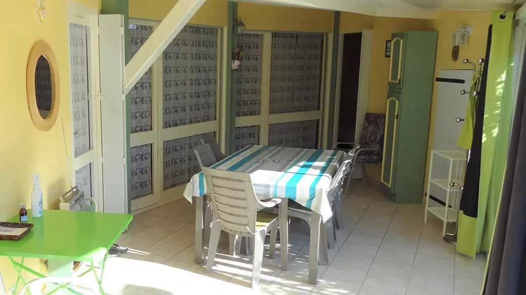 TORREILLES LOC MEUBLEE FRACHETTE