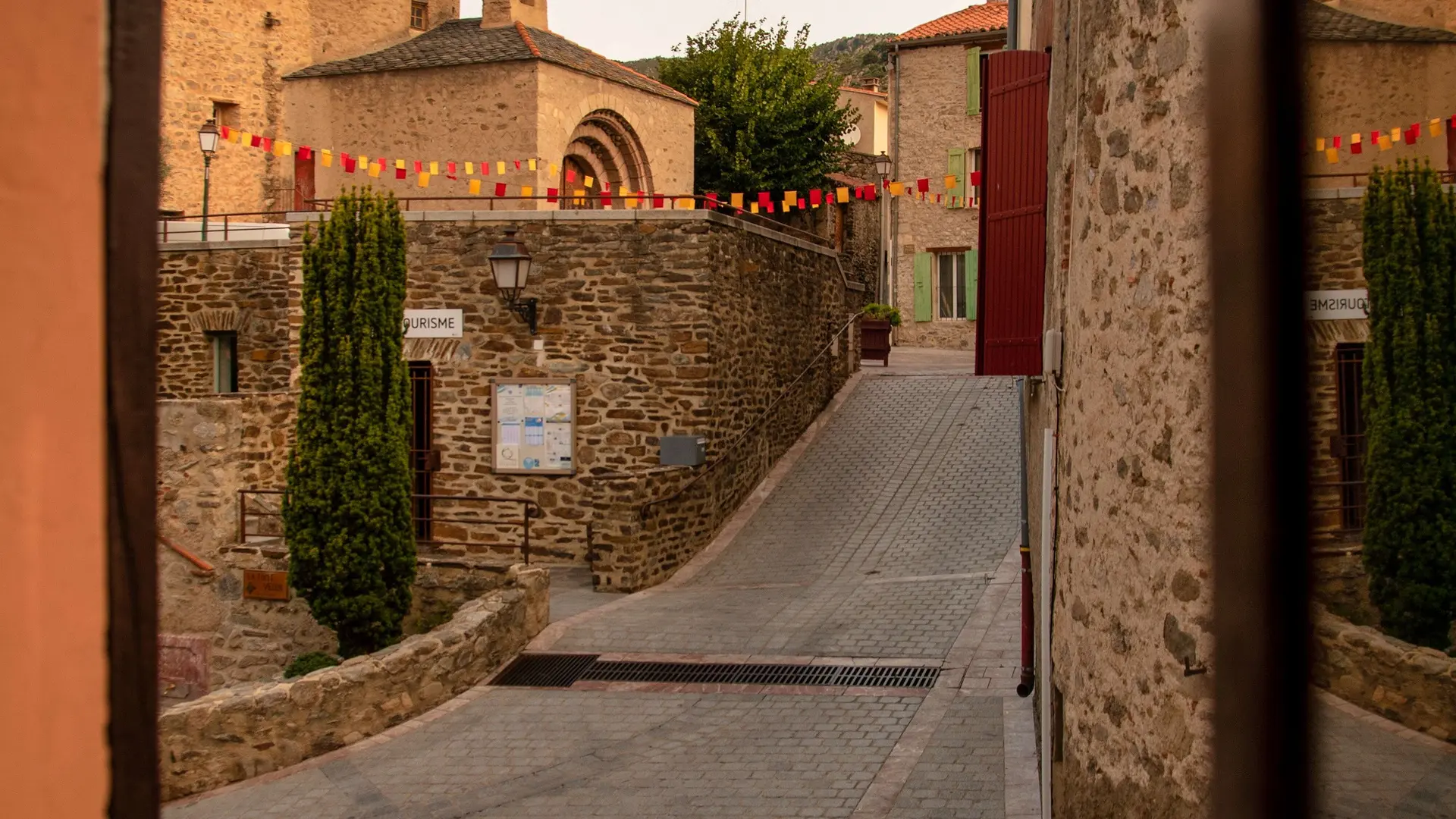 view from 2nd floor molitg 50% 9431