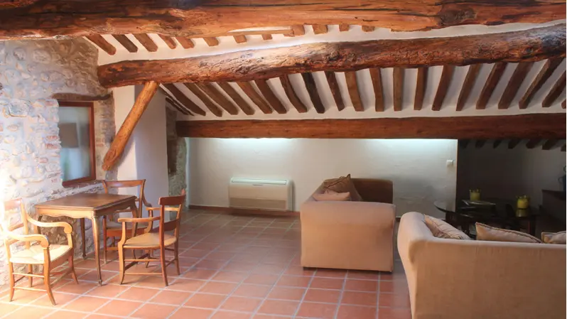 AUBE - Meublé Loft 6