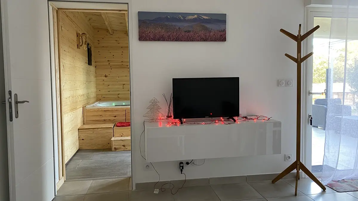 Accès direct depuis votre gîte Cerise du Domaine Pedra Llampada