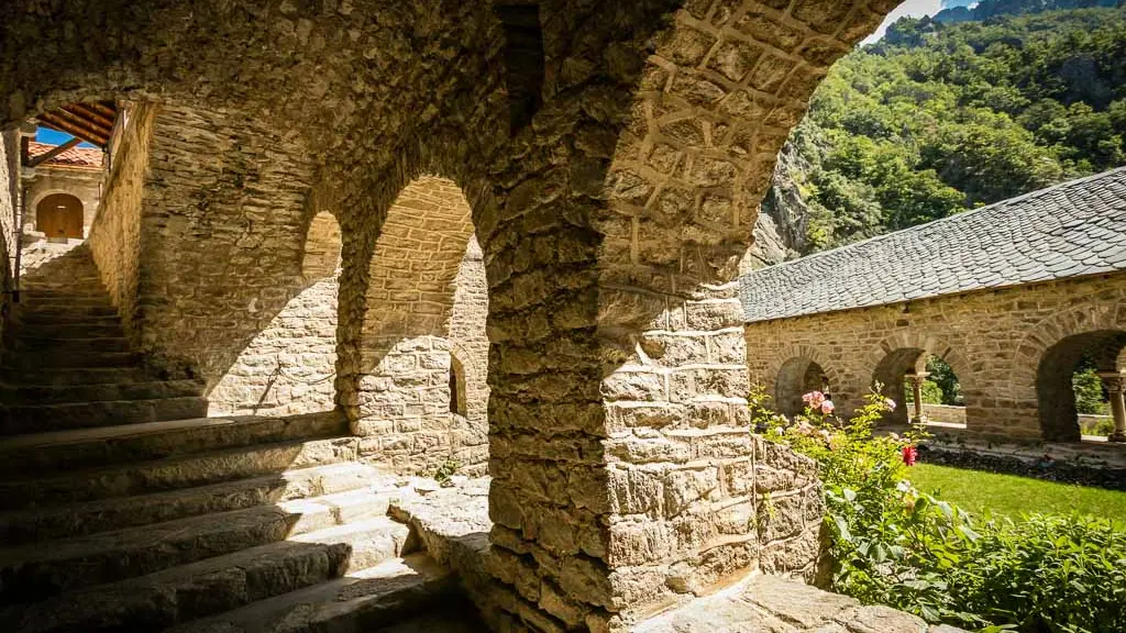 Abbaye de St-Martin du Canigou