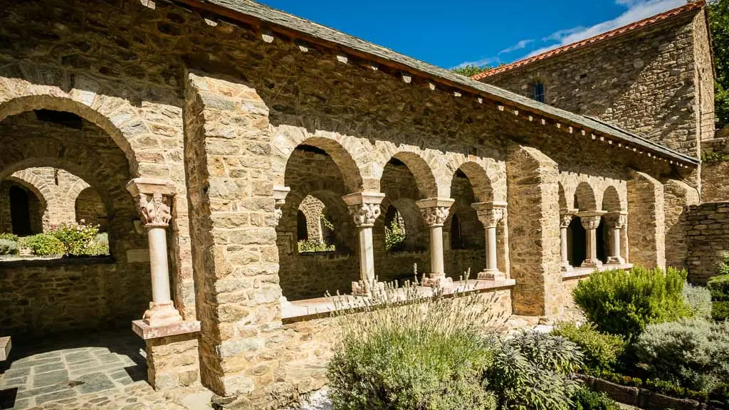Abbaye de St-Martin du Canigou