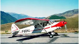 Aero Club Icaria 8