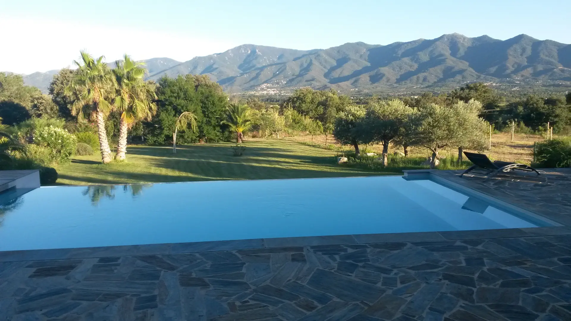 Aspres Banyuls-dels-Aspres Donat piscine