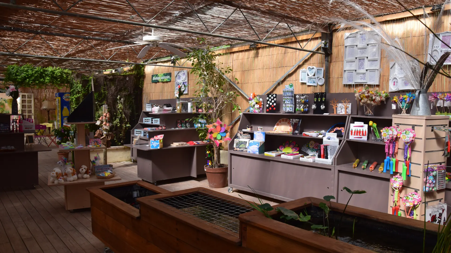 Aspres Trouillas Labyrinthe aux 1000 fleurs HD3