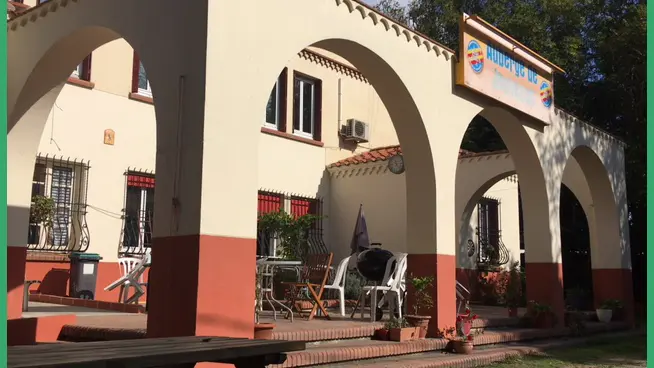 Auberge de Jeunesse 2