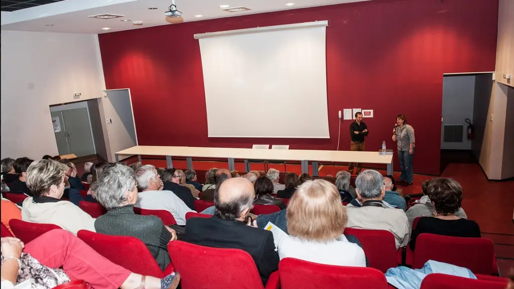 Auditorium Rosa Luxembourg 2