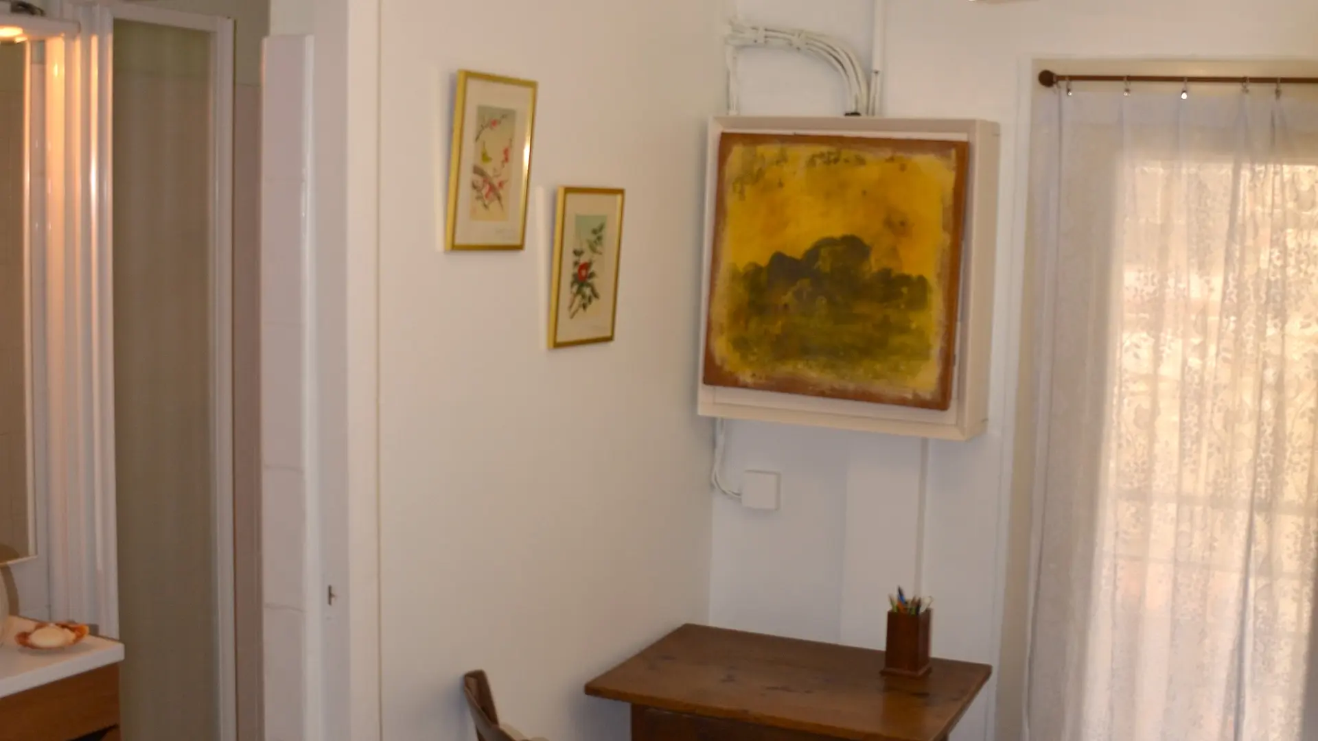 BUREAU MEUBLE KUTENI BELESTA