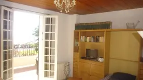 Beachview with bed down300-212