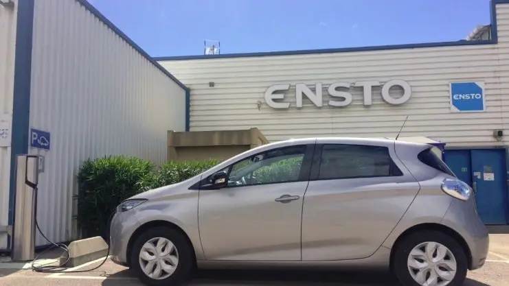 borne-voiture-elec-nefiach