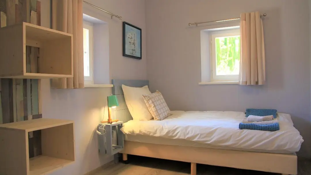 CHAMBRE 2 LITS SIMPLES