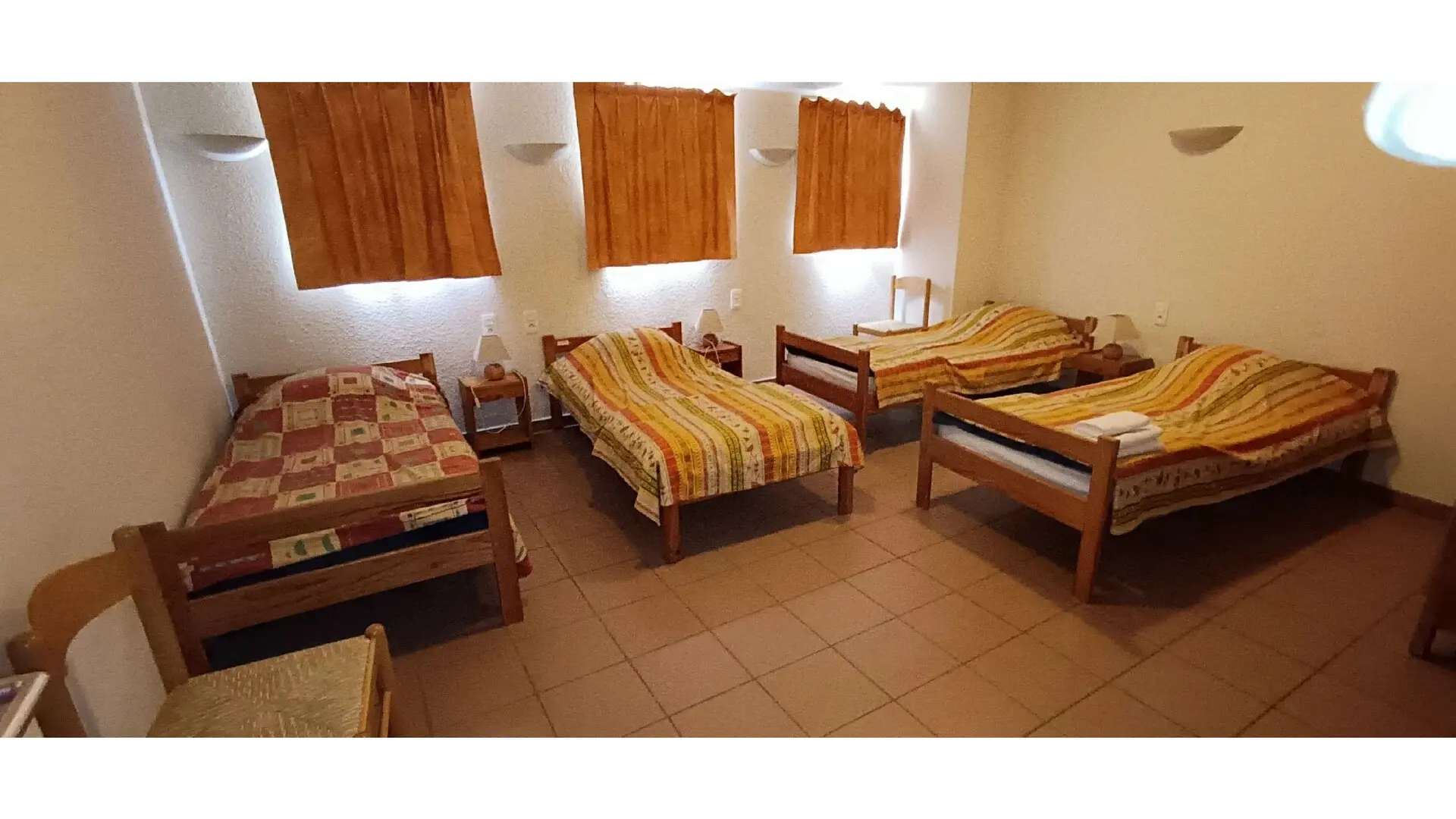 CHAMBRE 4 PERS- GITE BENJAMIN