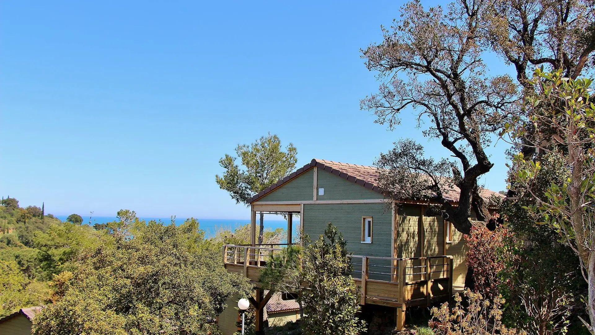 Camping-Les-Amendiers-Collioure (1)