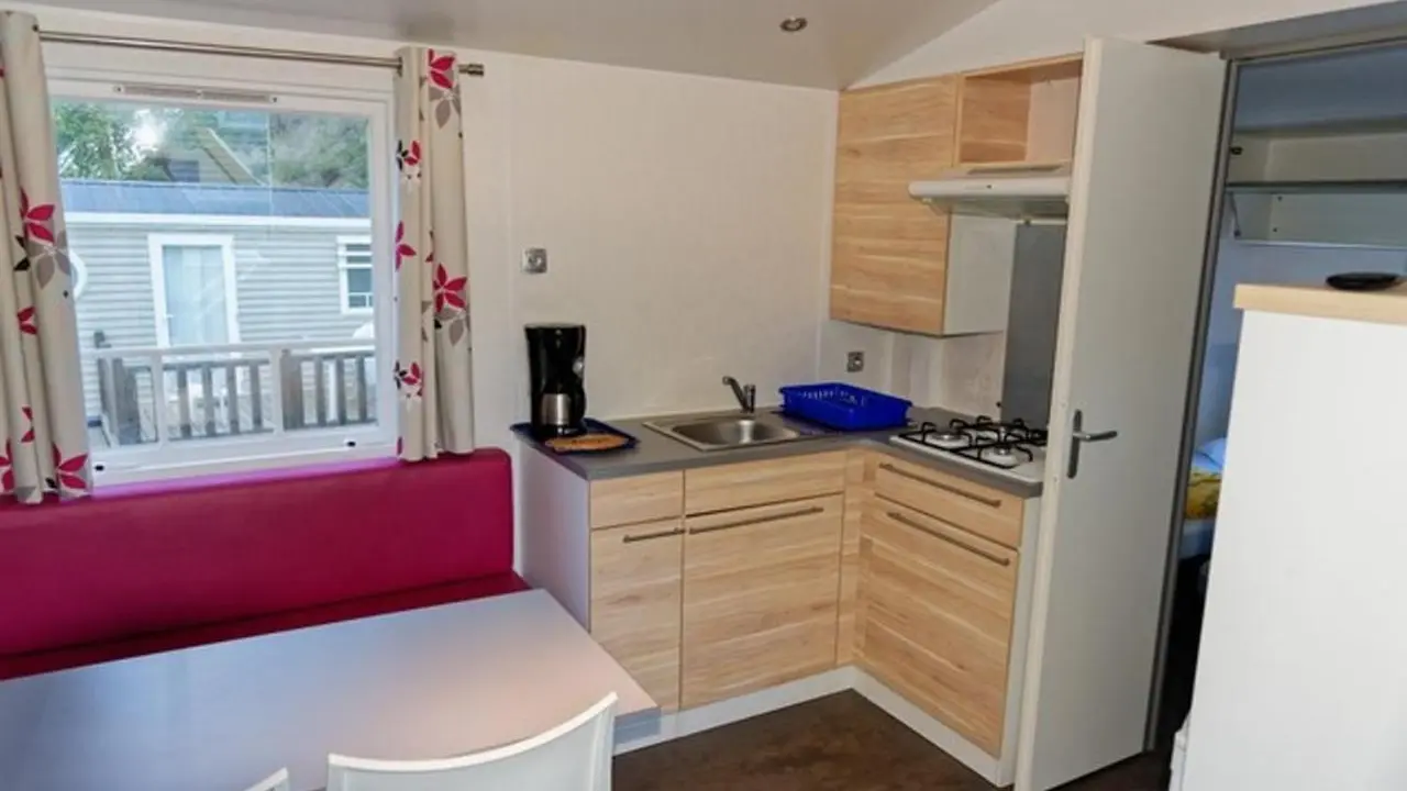 Camping Les rives du Lac Vinça (1)