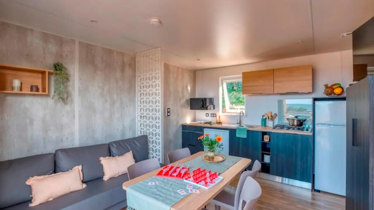 Camping Les rives du Lac Vinça (8)