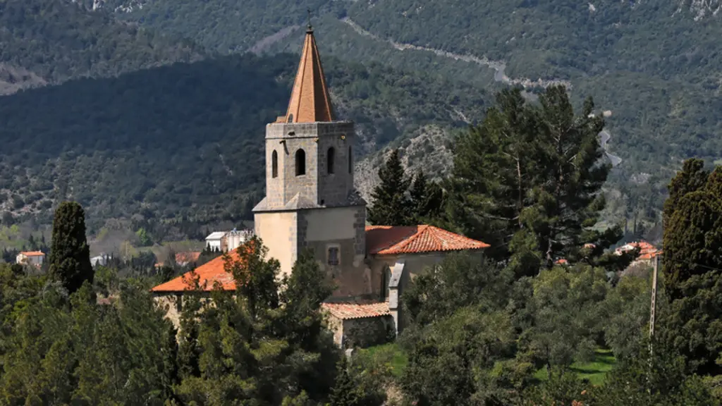 Caudies Chapelle Ntre Dame de Laval 1