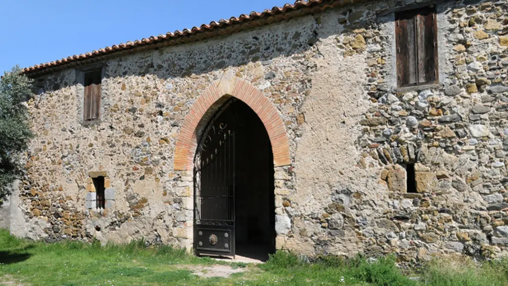 Caudies Chapelle Ntre Dame de Laval 3