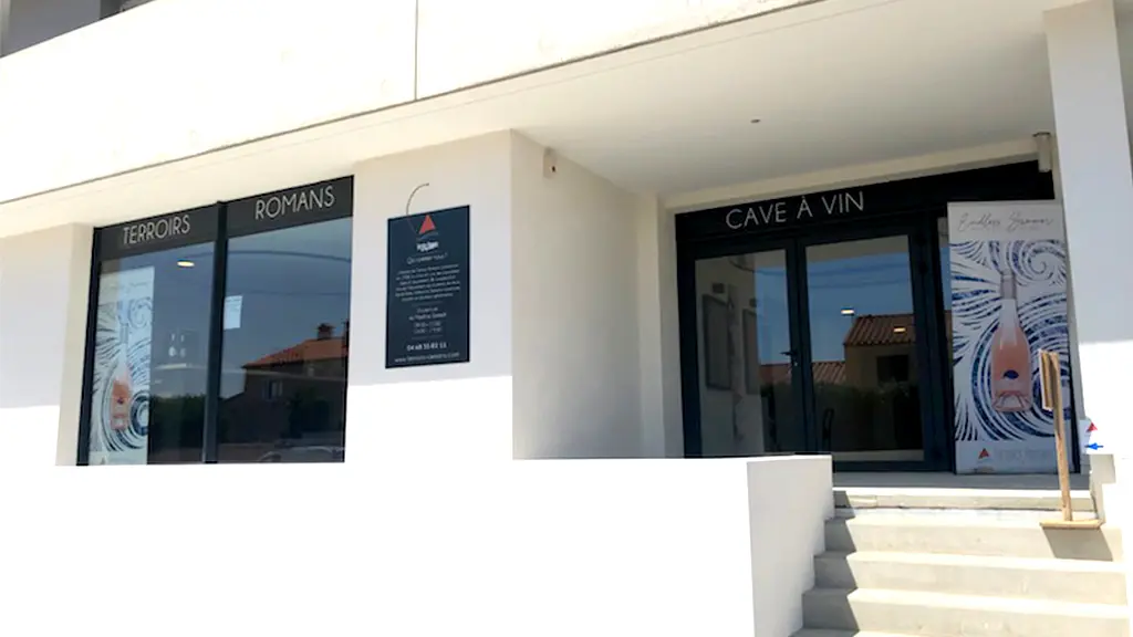 Caveau Villeneuve de la Raho 1