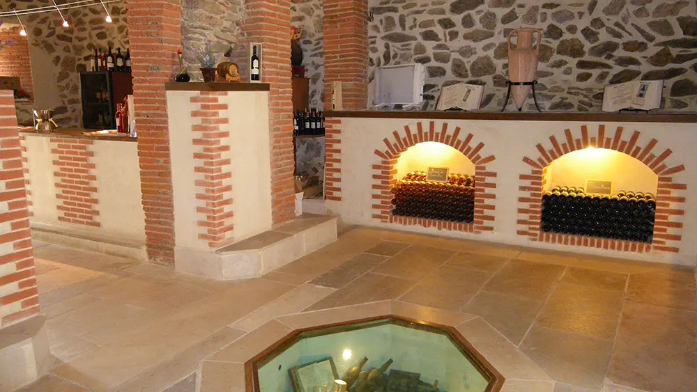 Chateau de Caladroy caveau 1