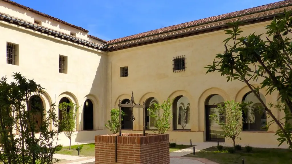 Couvent-Sainte-Claire-2