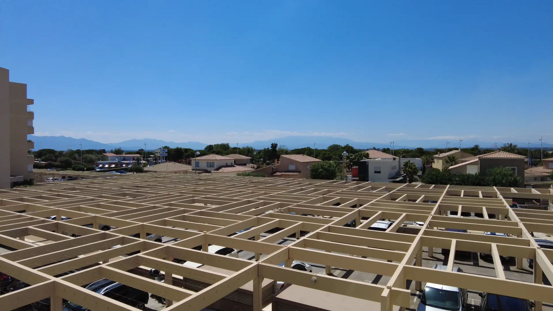 Vue terrasse Canigou/ Pyrénées