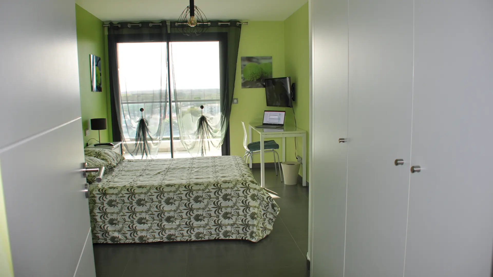 07 - Chambre vue mont canigou N°4 Raphael