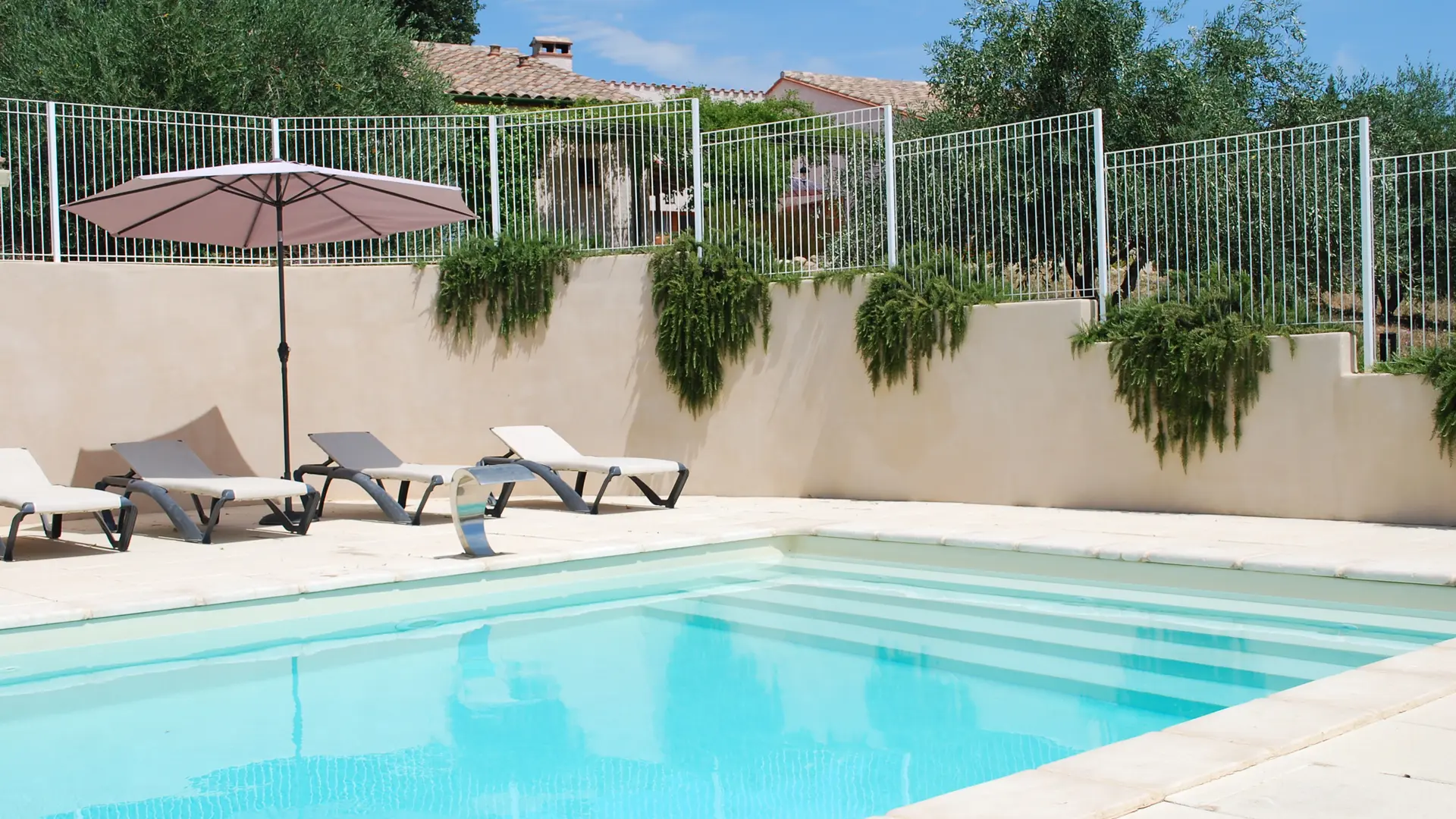 Aspres Trouillas Mas Sabarates