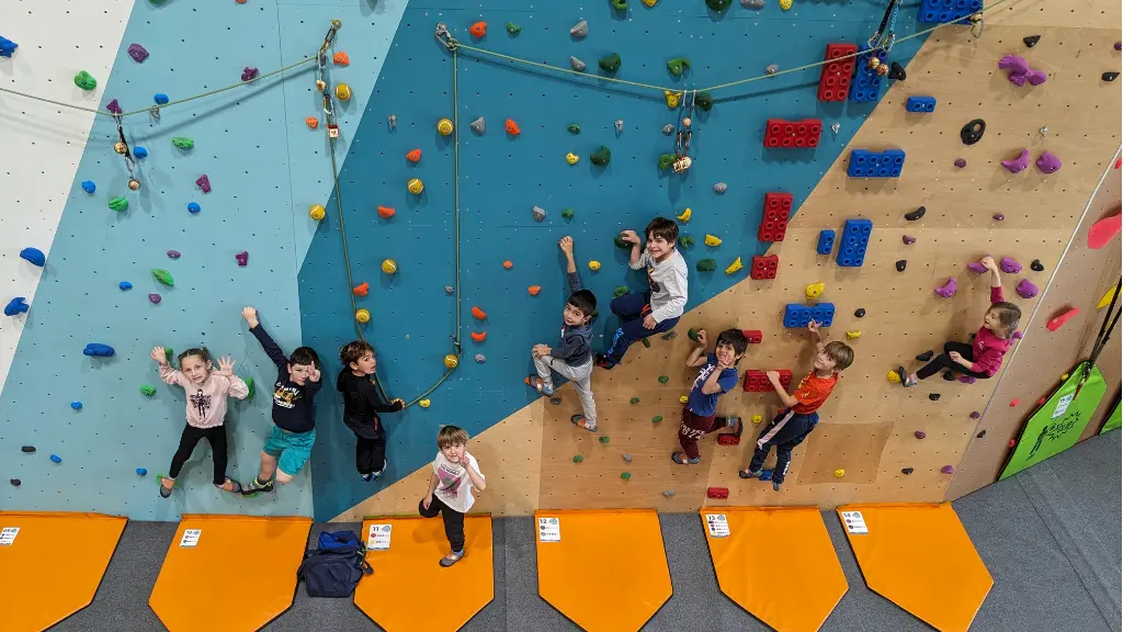 Ecole escalade PRESENTATION PHOTO  DEVERSUD 1024 x 768 - Ecole d'escalade Enfant (2)