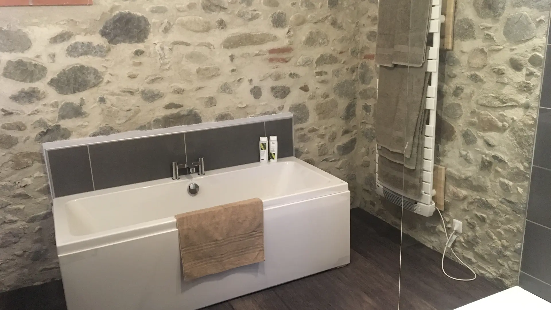 Salle d'eau - Chambre 5