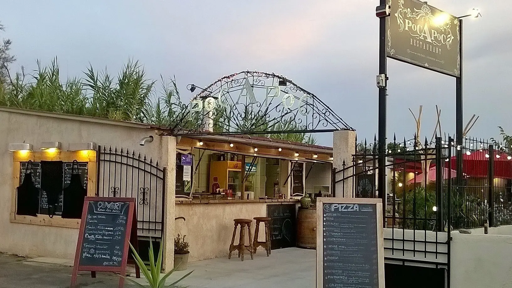 TORREILLES RESTAURANT POC A POC