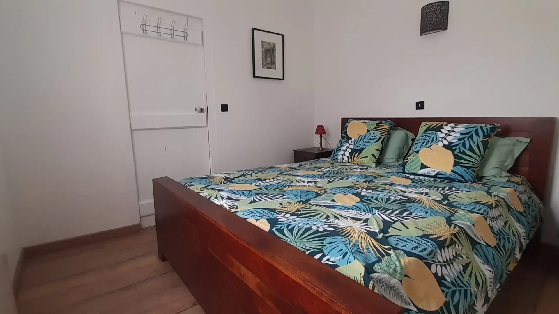 F4 Meublé La Pommeraie Corneilla Chambre parents 20230819_162131