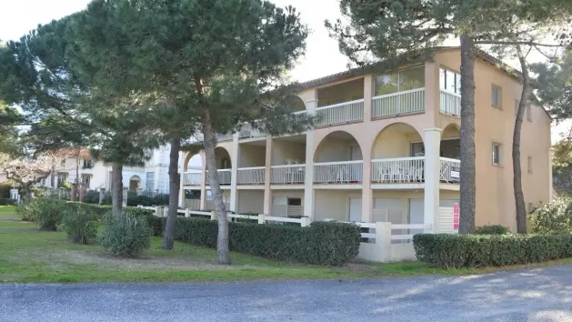 Façade