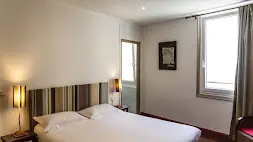 HOSTALET2